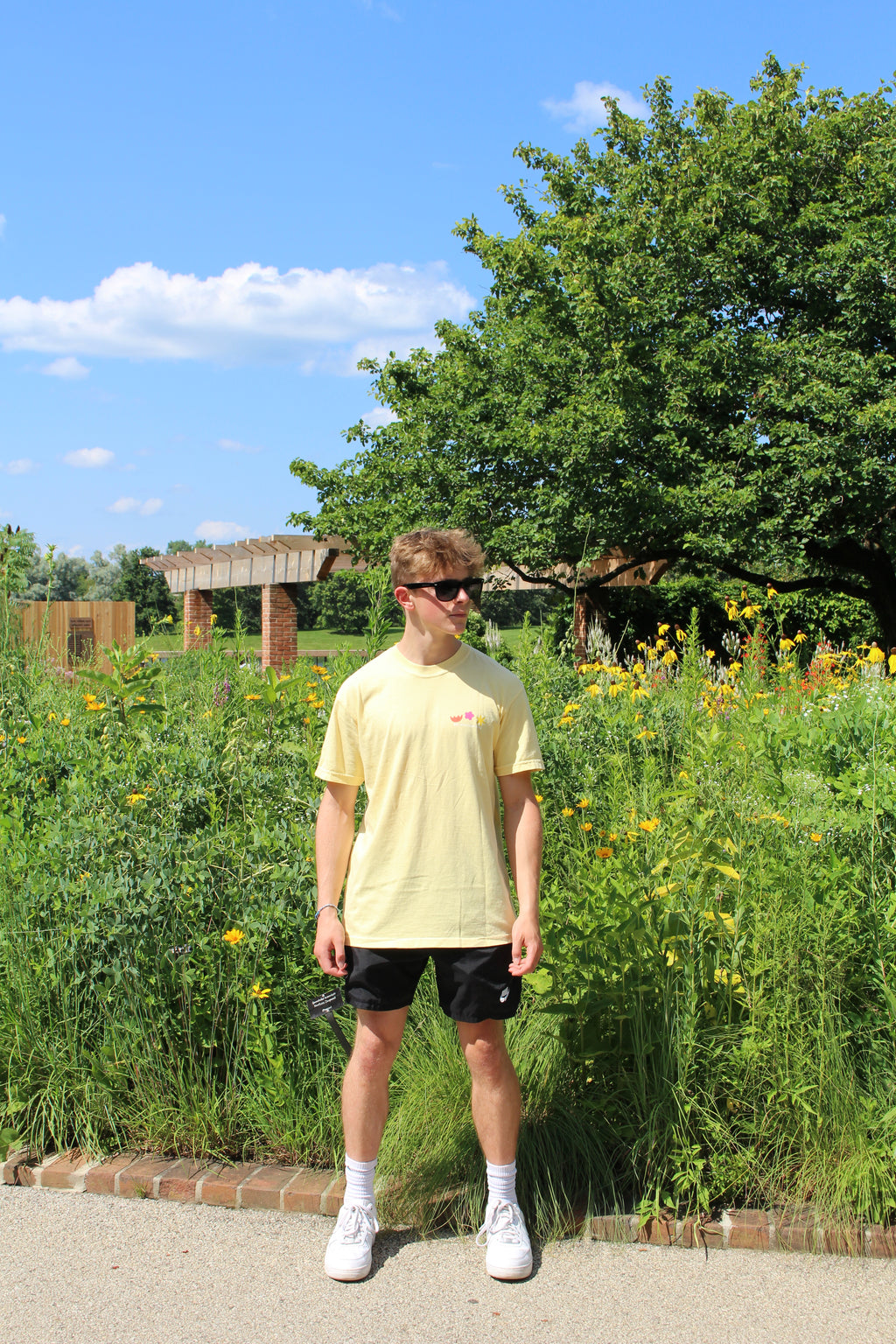 SUMMER TEE - SUNSHINE YELLOW