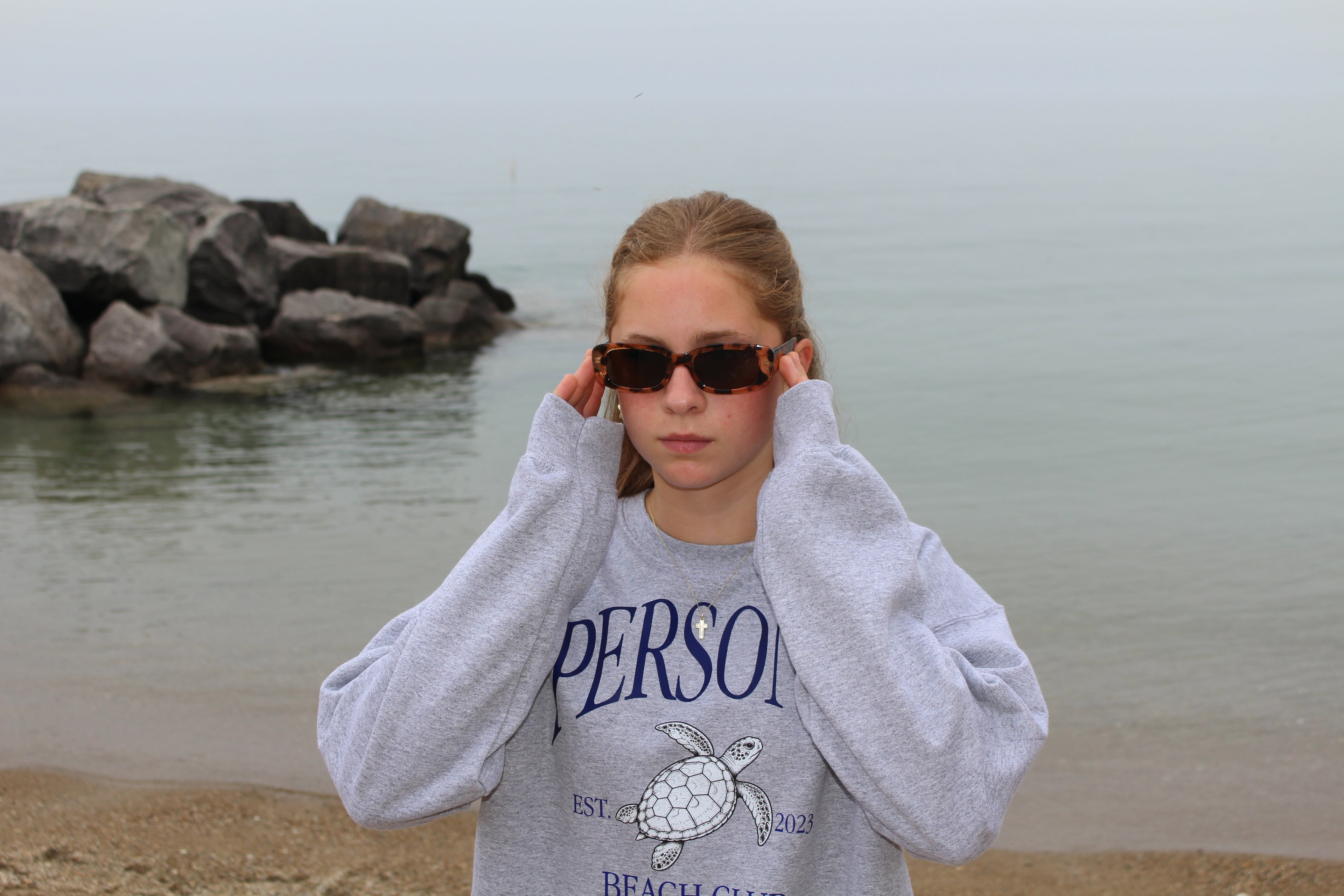 SEA TURTLE CREWNECK