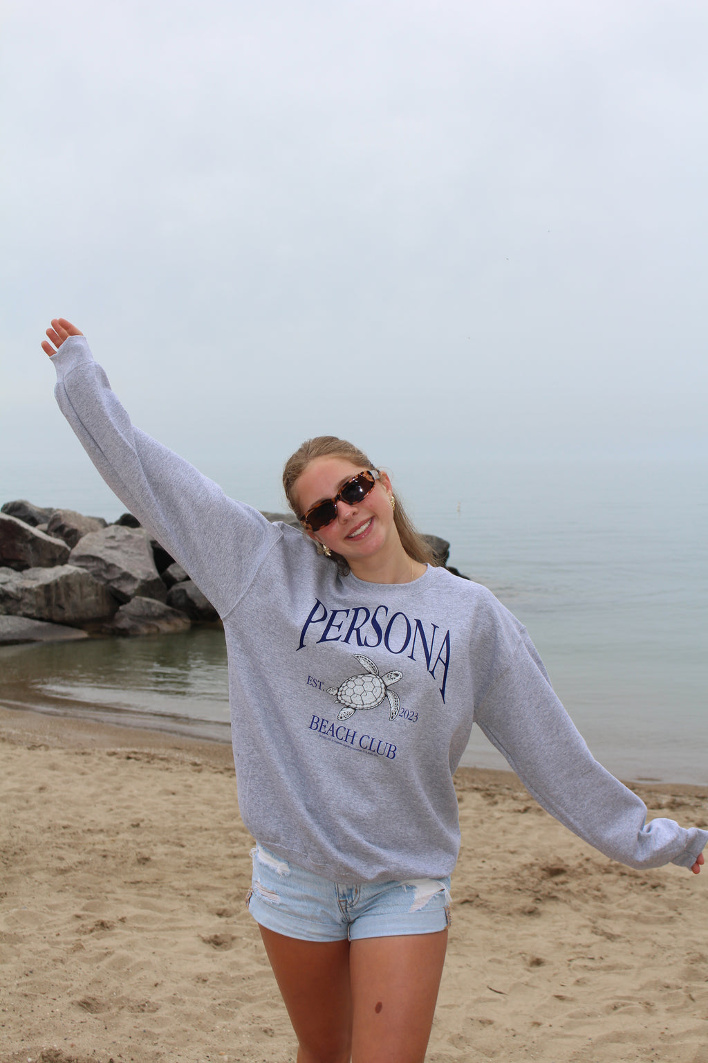 SEA TURTLE CREWNECK